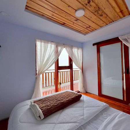 Tower Hill Cabin Dieng Exterior photo